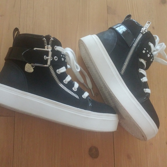 Stuart Weitzman • Y2K bling girls black white platform kids high top sneaker 13